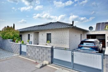 Immobilie in 53919 Weilerswist - Bild 1